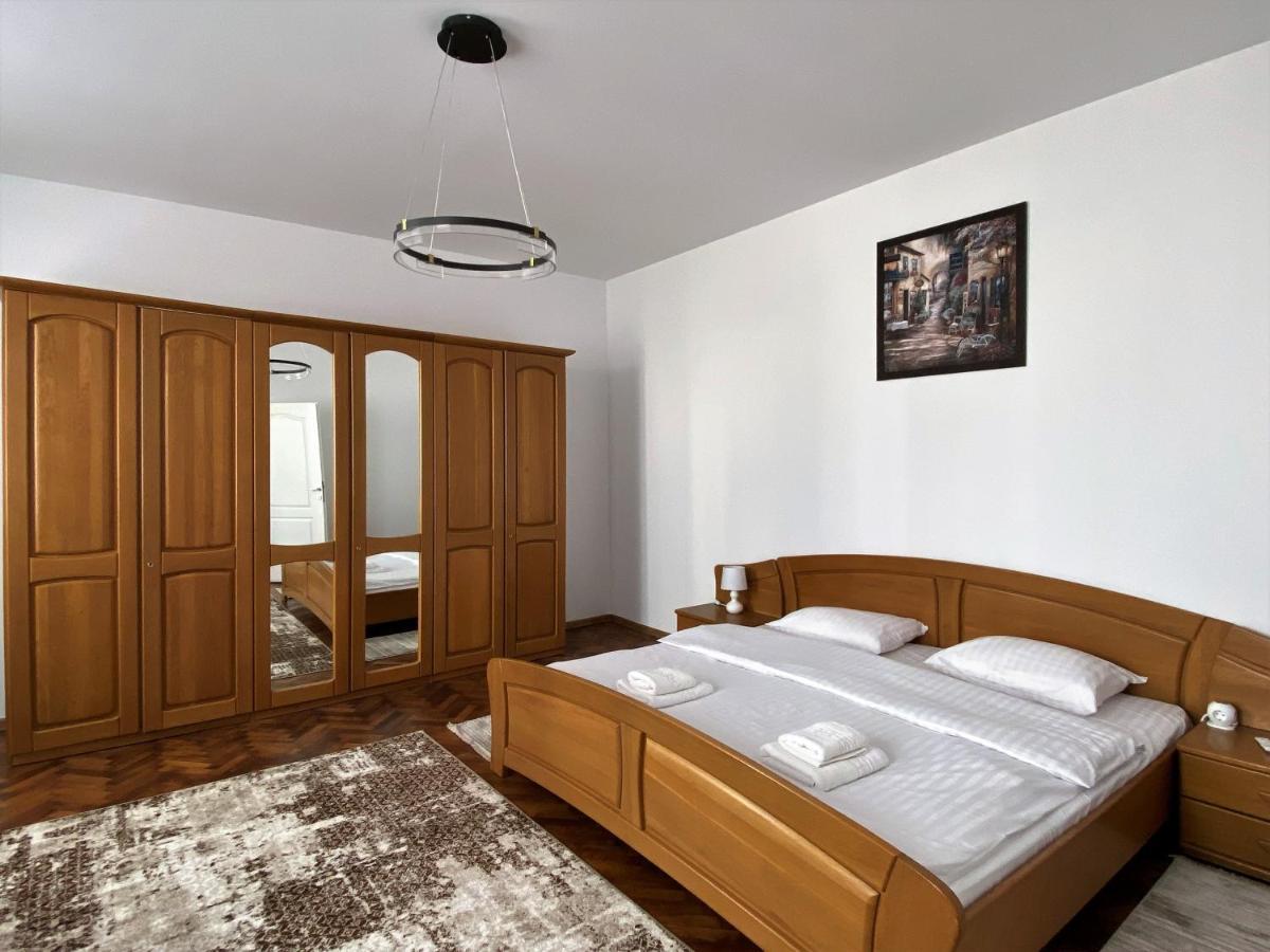 Ely'S Place Sibiu Exterior photo