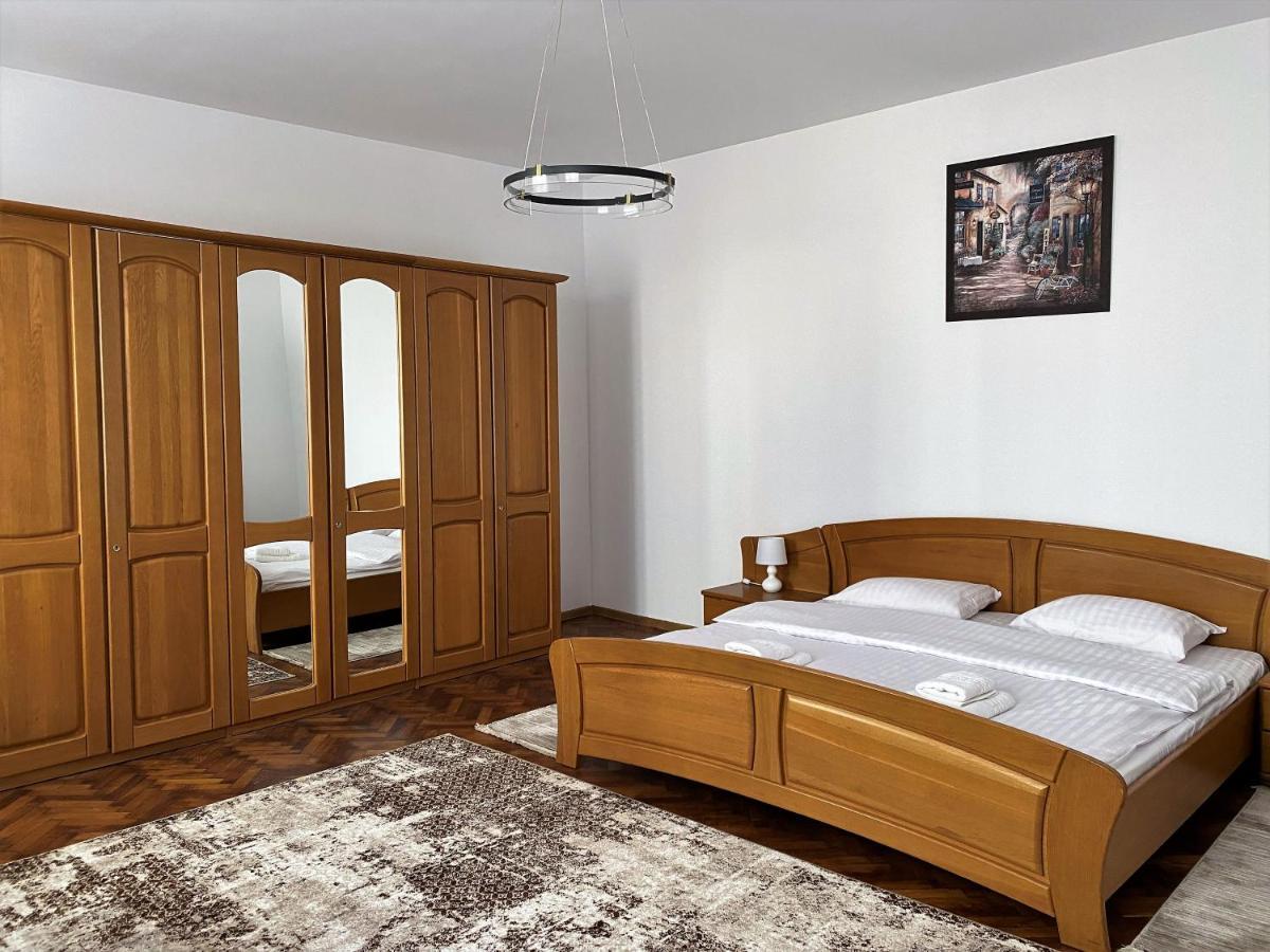Ely'S Place Sibiu Exterior photo