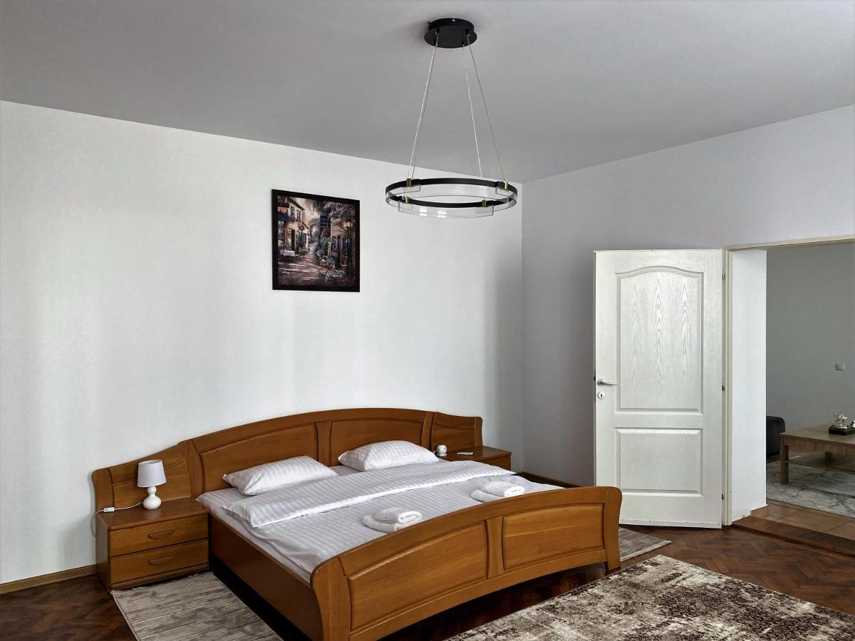 Ely'S Place Sibiu Exterior photo
