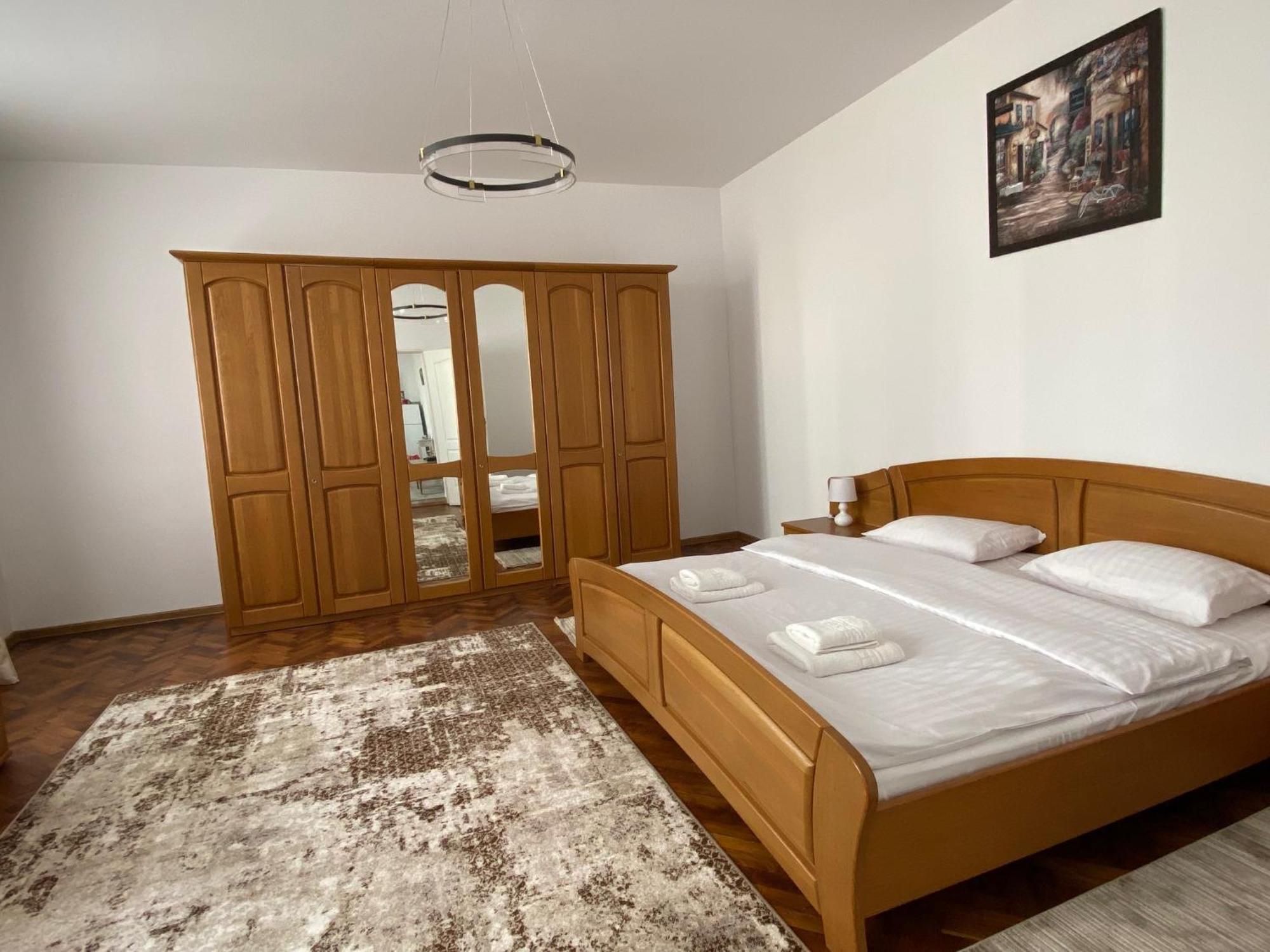 Ely'S Place Sibiu Exterior photo
